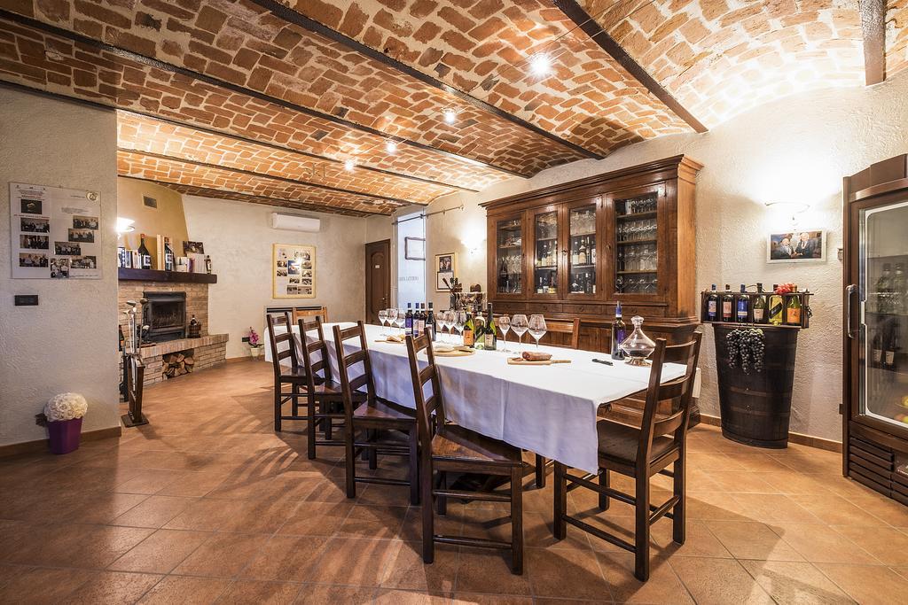 Castagnito Costa Catterina B&B מראה חיצוני תמונה