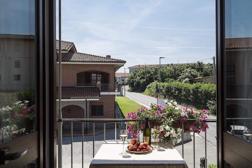 Castagnito Costa Catterina B&B מראה חיצוני תמונה